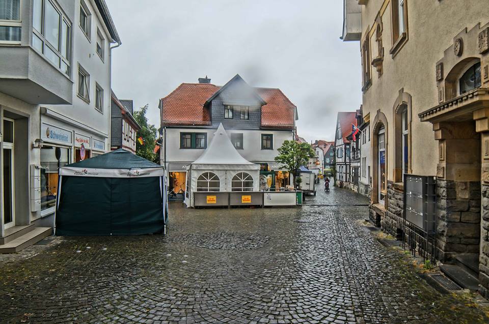 Heinz-Renner-Foto-Strackgasse-Thema-Outlet.jpg